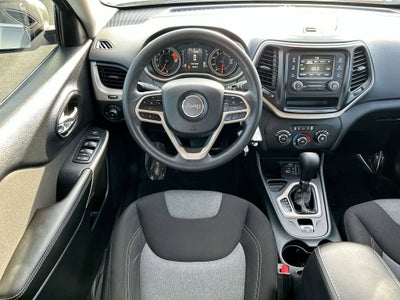 2018 Jeep Cherokee Latitude FWD