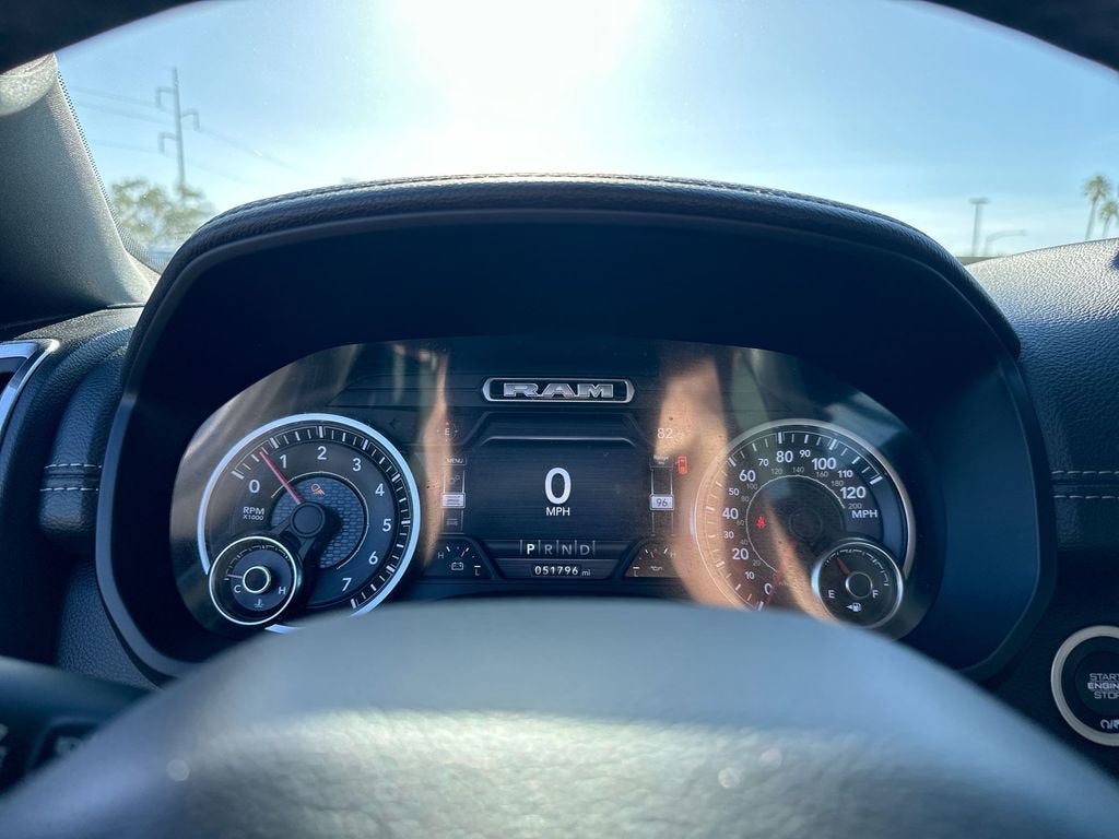 2019 RAM 1500 Laramie Crew Cab 4x4 5'7" Box