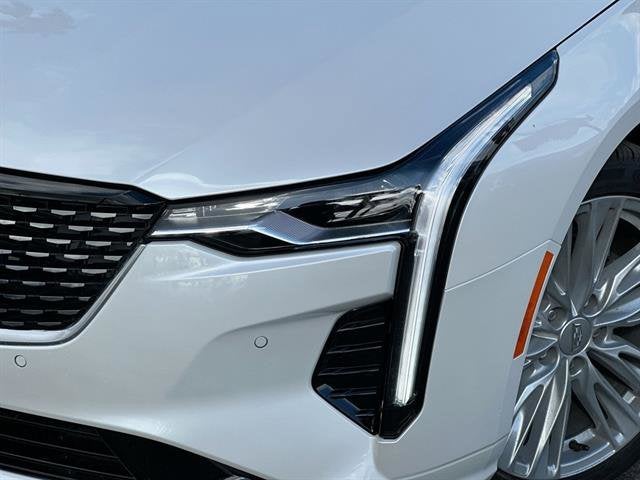 2025 Cadillac CT4 Premium Luxury