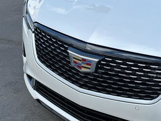 2025 Cadillac CT4 Premium Luxury