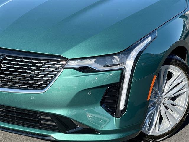 2025 Cadillac CT4 Premium Luxury