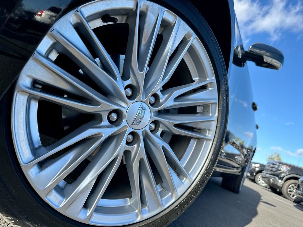 2023 Cadillac CT4 Premium Luxury