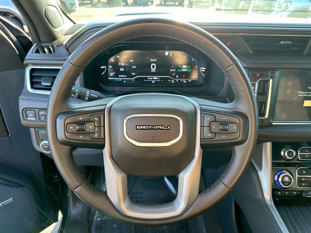 2023 GMC Yukon XL Denali