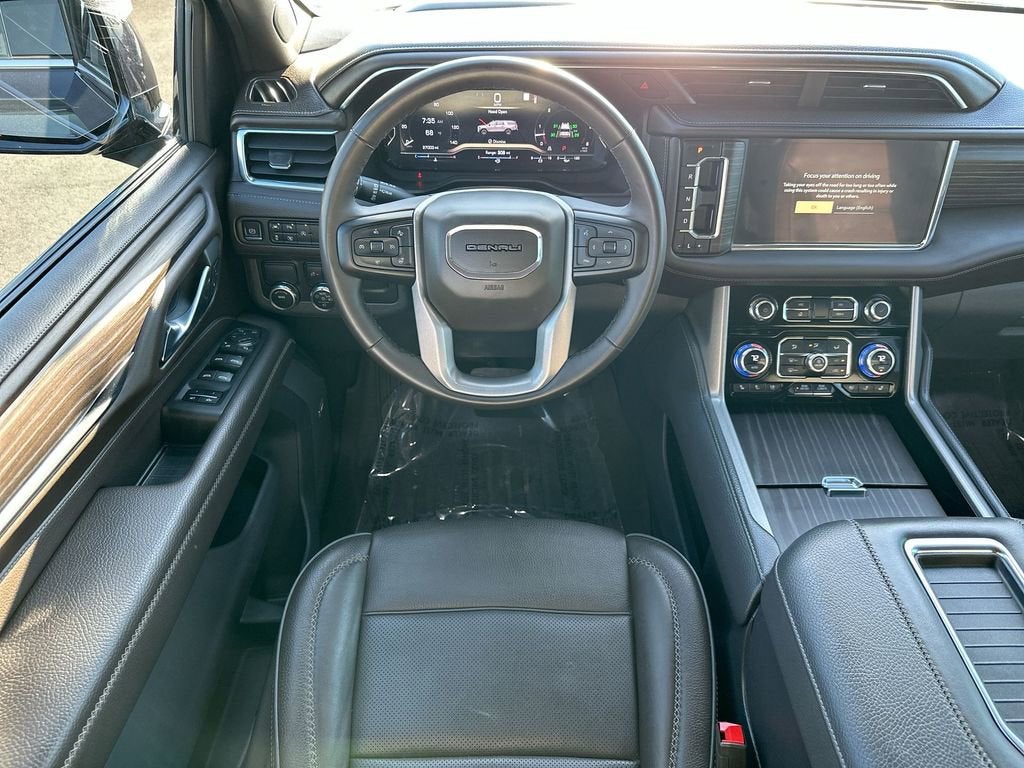 2023 GMC Yukon XL Denali
