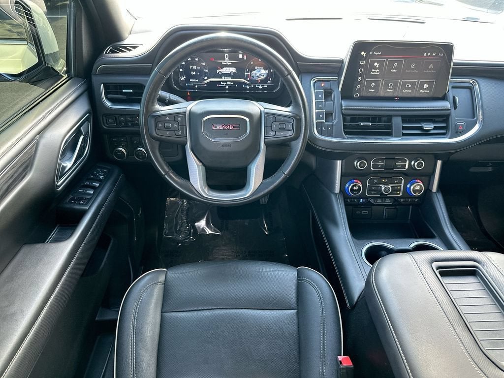 2022 GMC Yukon SLT