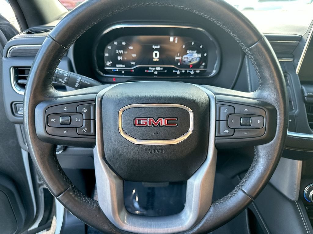 2022 GMC Yukon SLT