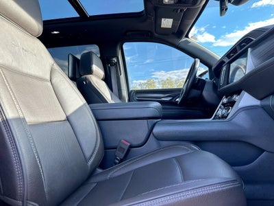 2023 GMC Yukon XL Denali