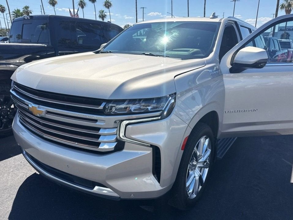 2023 Chevrolet Suburban High Country