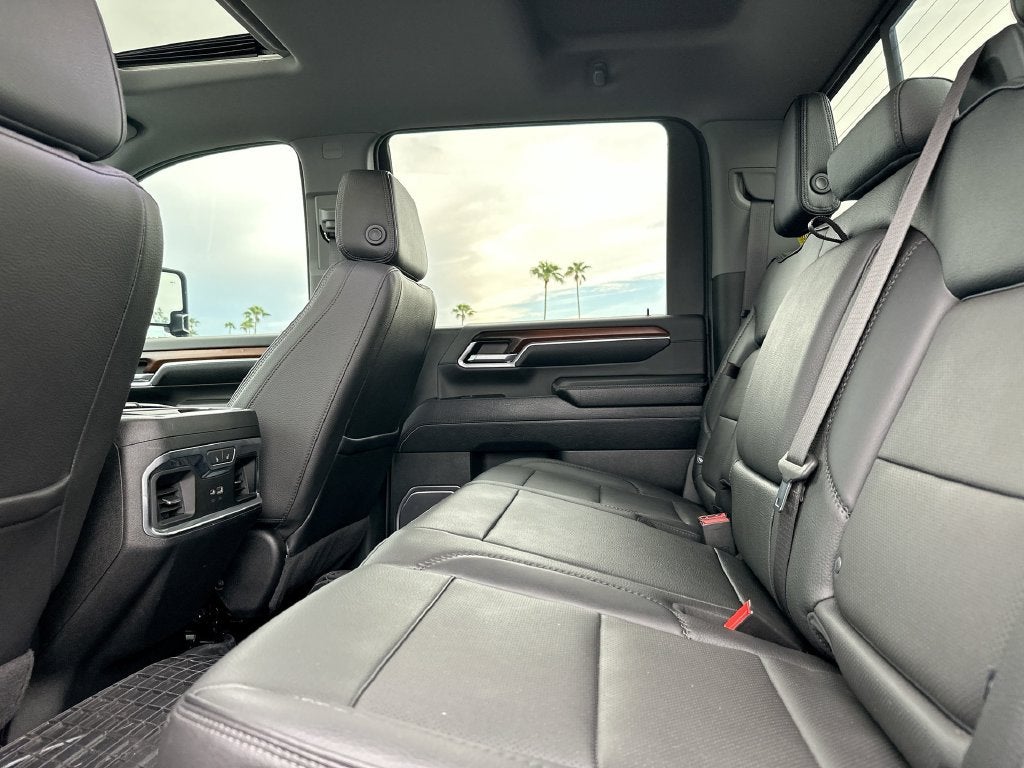 2024 GMC Sierra 2500 HD Denali