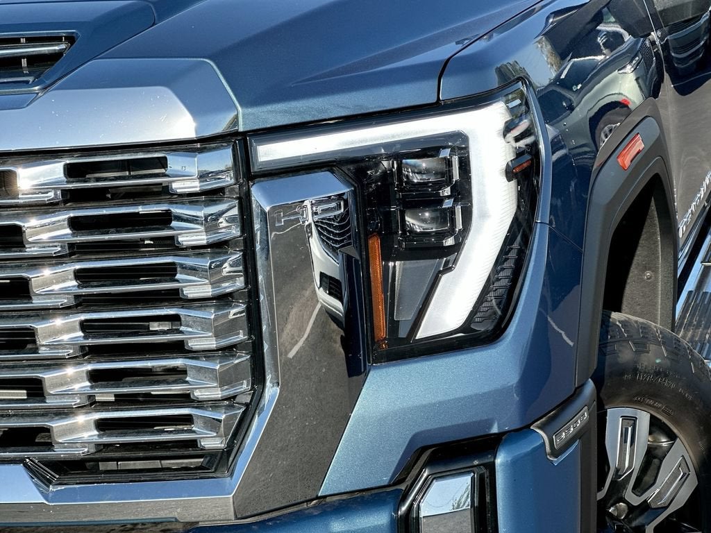 2025 GMC Sierra 2500 HD Denali