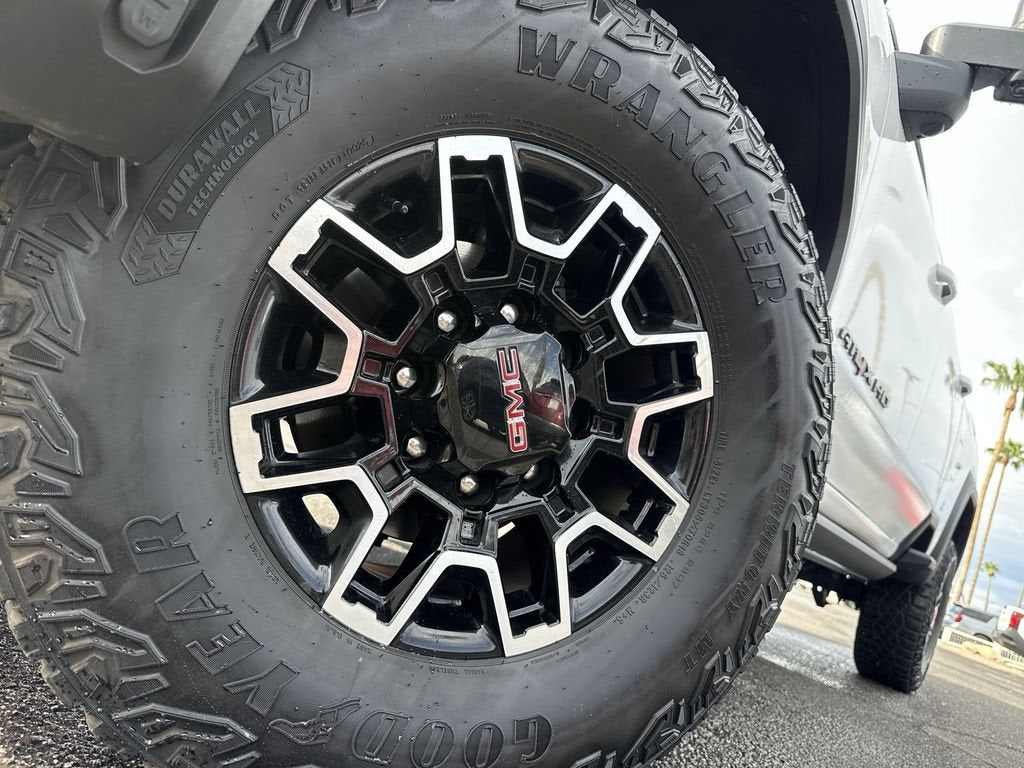 2025 GMC Sierra 2500 HD AT4X