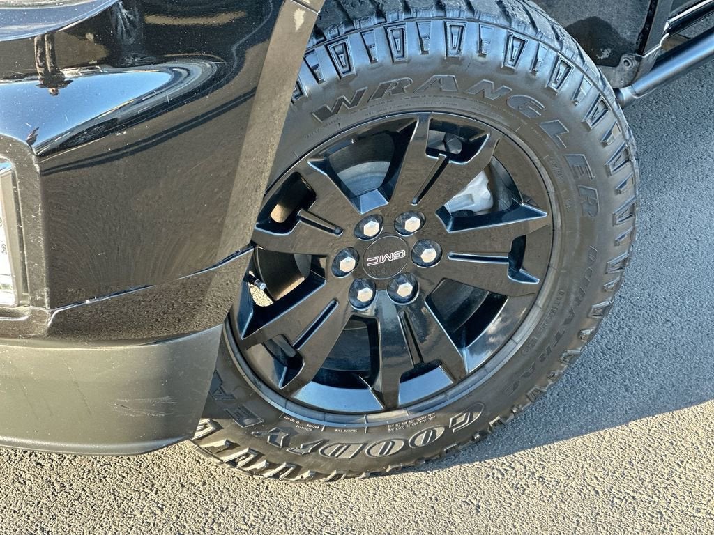 2022 GMC Canyon AT4 - Leather