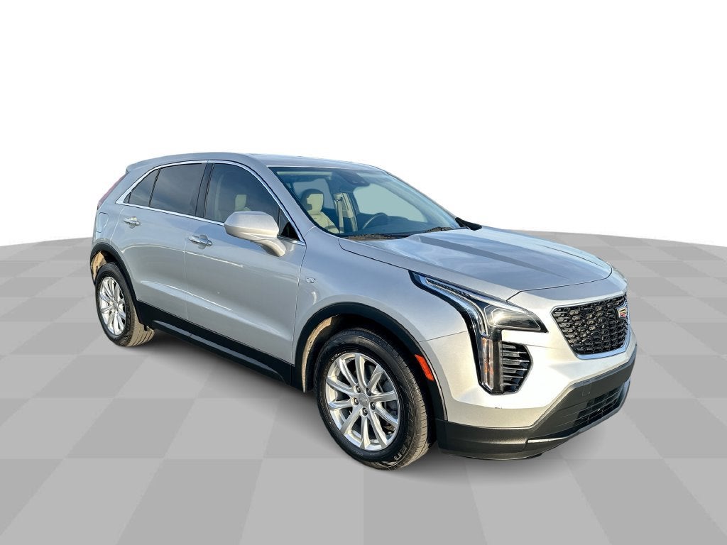 2022 Cadillac XT4 FWD Luxury