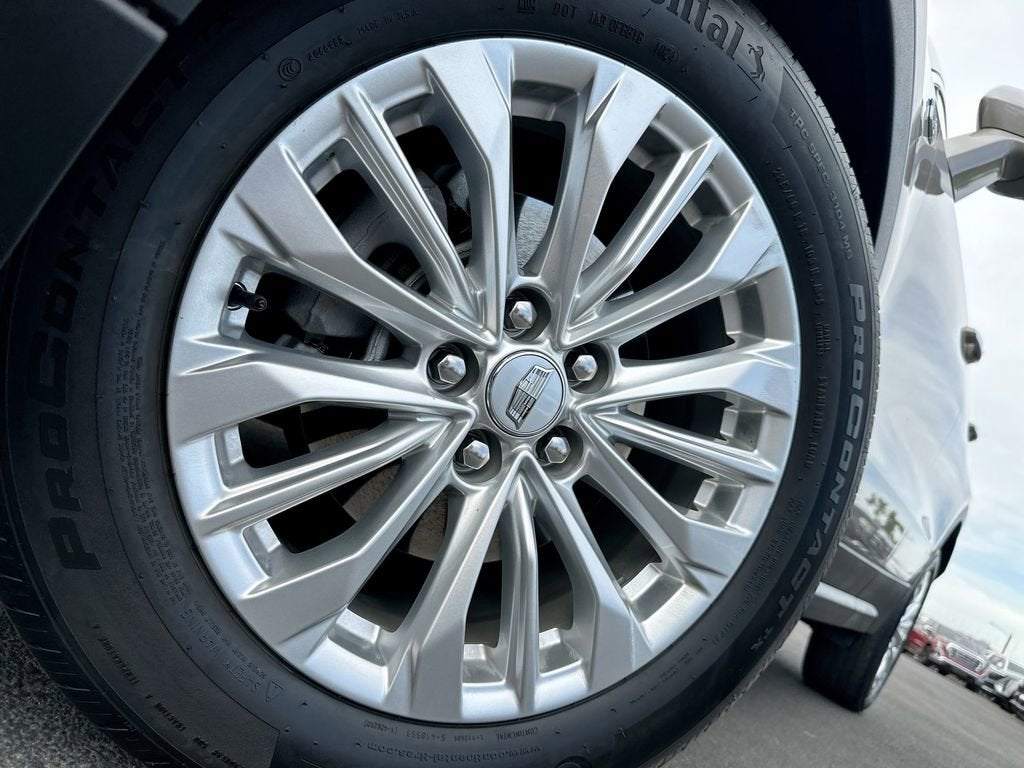 2024 Cadillac XT4 Luxury