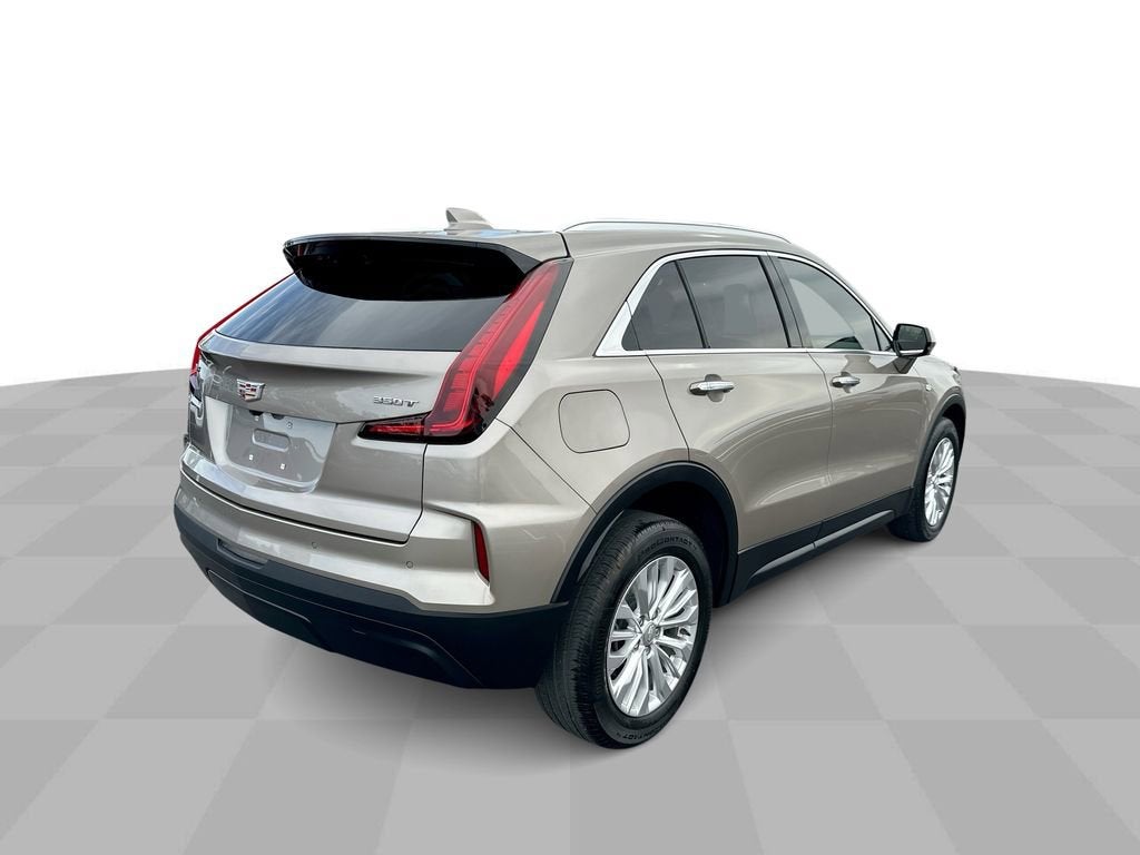 2024 Cadillac XT4 Luxury