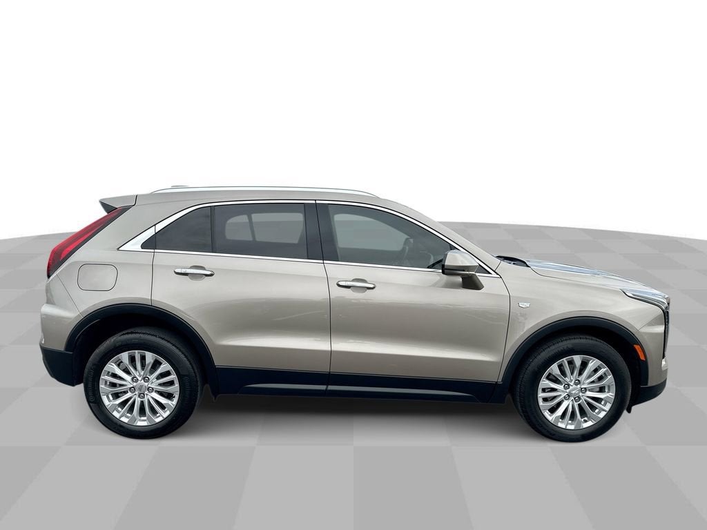 2024 Cadillac XT4 Luxury