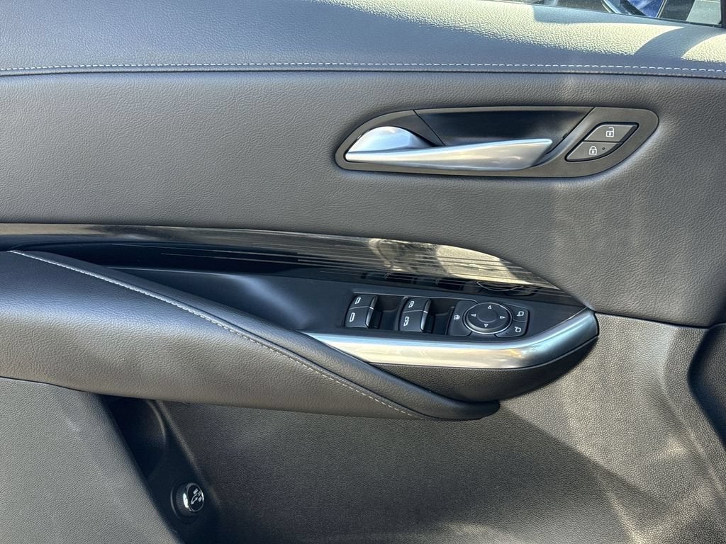 2024 Cadillac XT4 Luxury