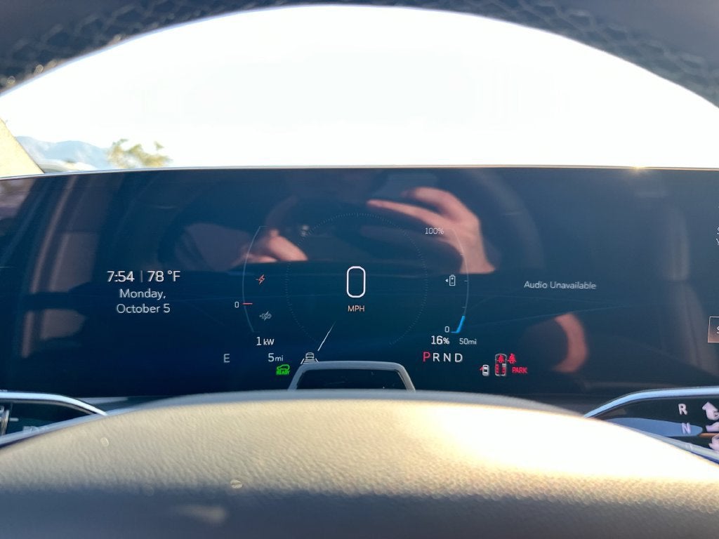 2027 Cadillac VISTIQ Luxury