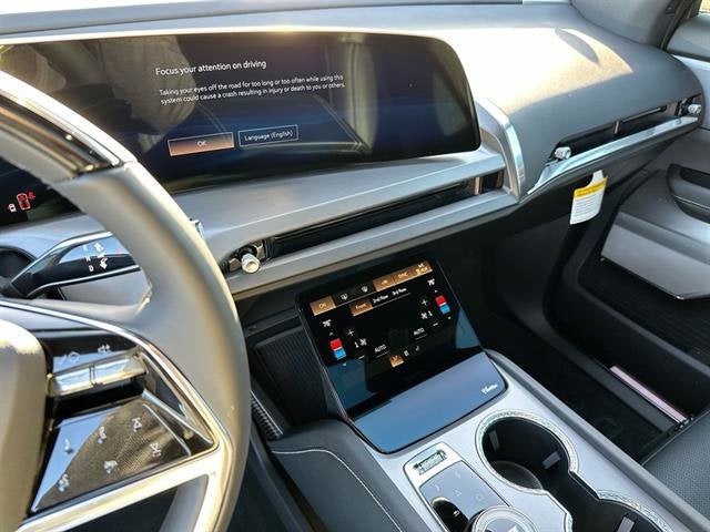 2026 Cadillac VISTIQ Luxury