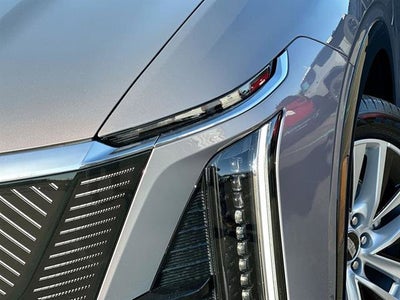 2026 Cadillac VISTIQ Luxury