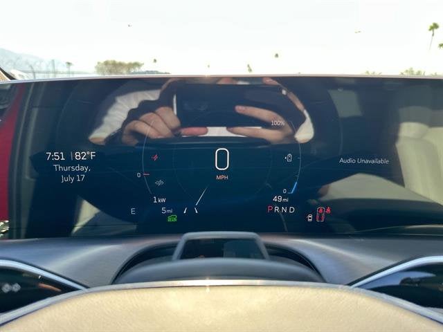 2026 Cadillac VISTIQ Luxury