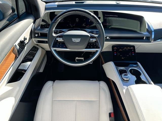 2026 Cadillac VISTIQ Luxury