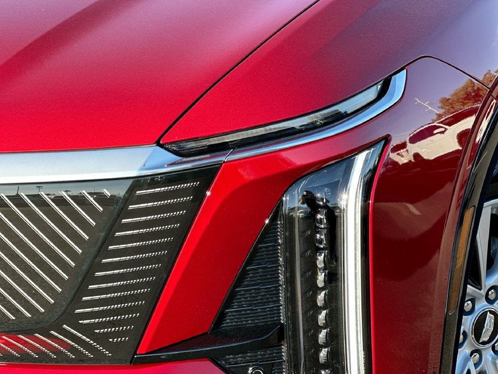 2027 Cadillac VISTIQ Luxury