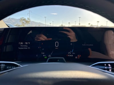 2027 Cadillac VISTIQ Luxury