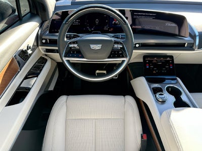2027 Cadillac VISTIQ Luxury