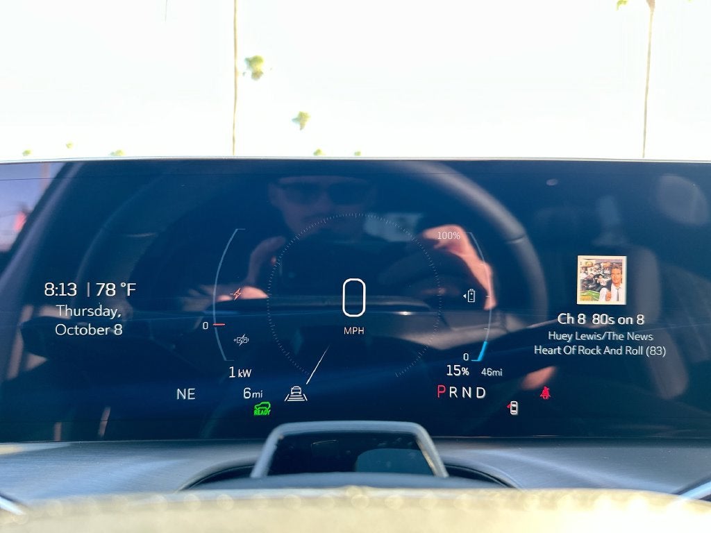 2027 Cadillac VISTIQ Premium Luxury