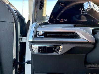 2027 Cadillac VISTIQ Premium Luxury