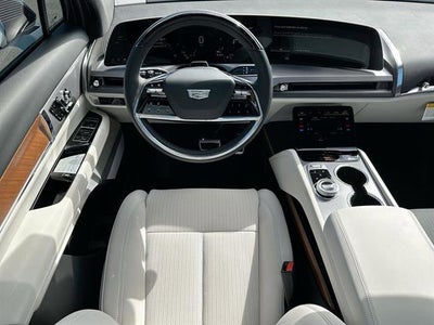 2026 Cadillac VISTIQ Sport