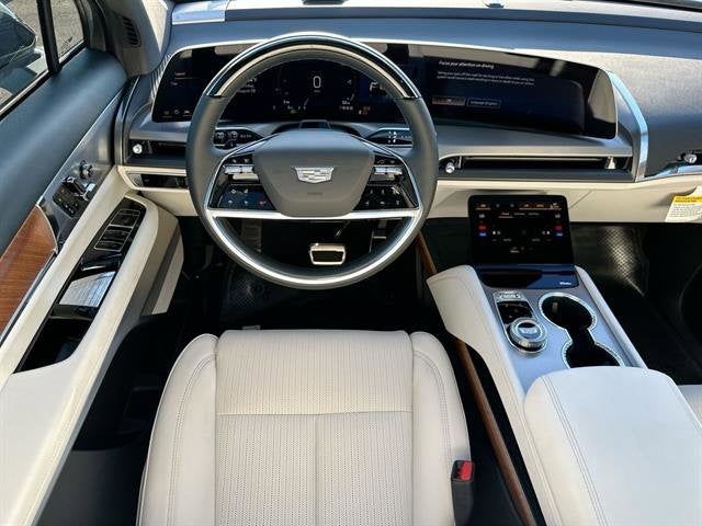 2026 Cadillac VISTIQ Sport