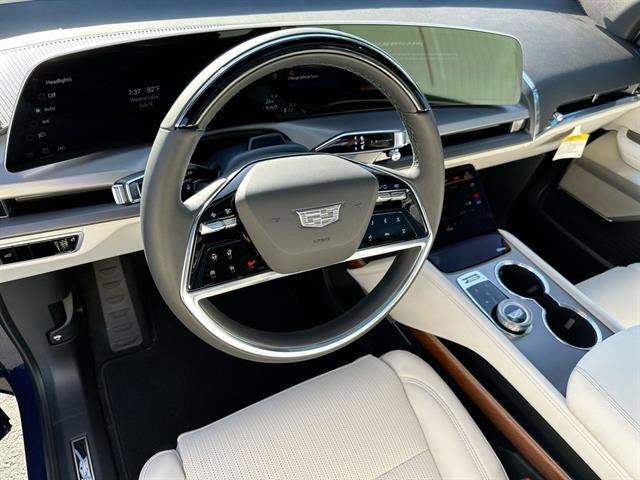 2026 Cadillac VISTIQ Sport