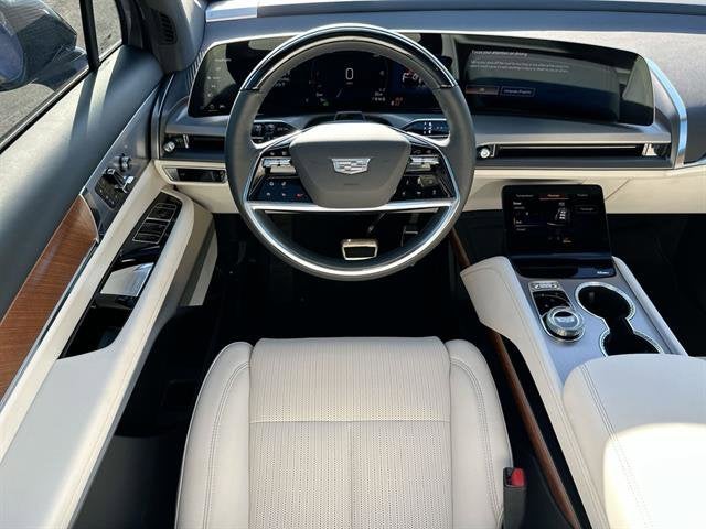 2026 Cadillac VISTIQ Sport