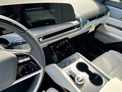 2026 Cadillac VISTIQ Sport