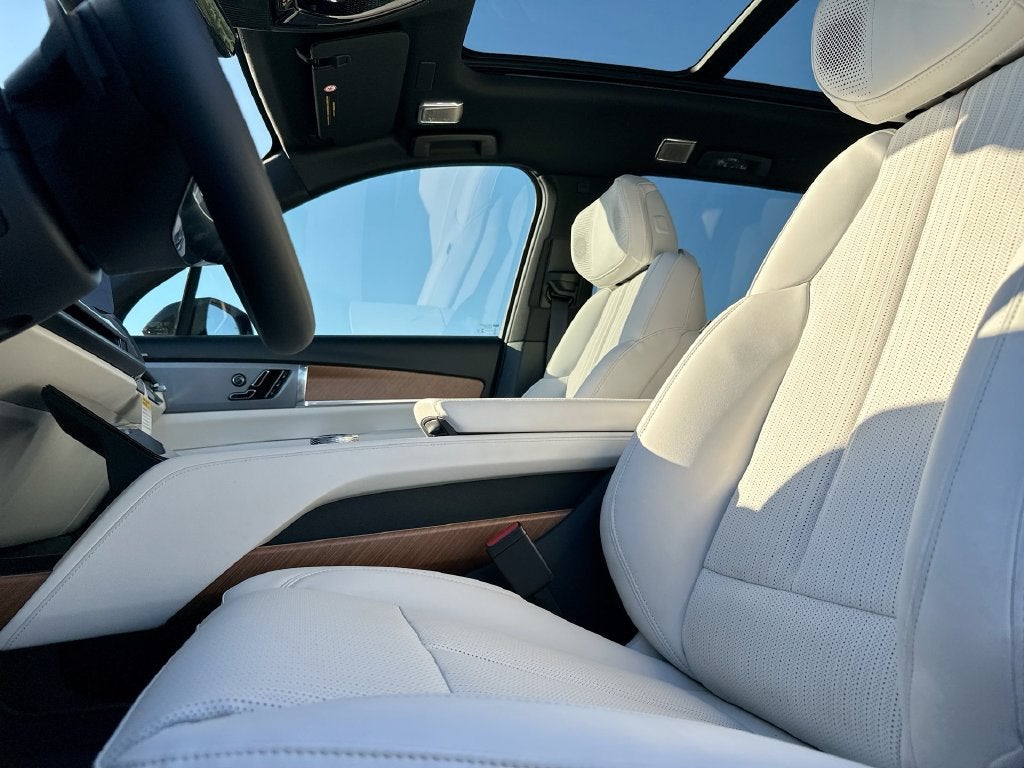 2027 Cadillac VISTIQ Sport