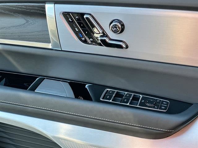 2026 Cadillac VISTIQ Platinum