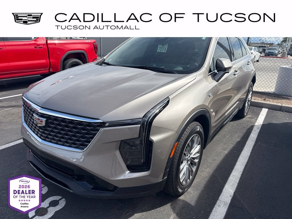 2025 Cadillac XT4 Premium Luxury