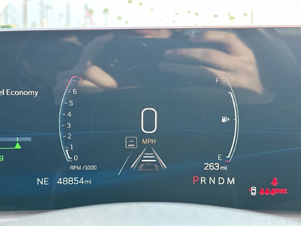 2025 Cadillac XT4 Premium Luxury