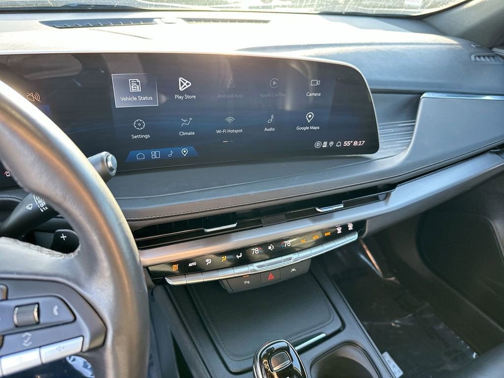 2025 Cadillac XT4 Premium Luxury