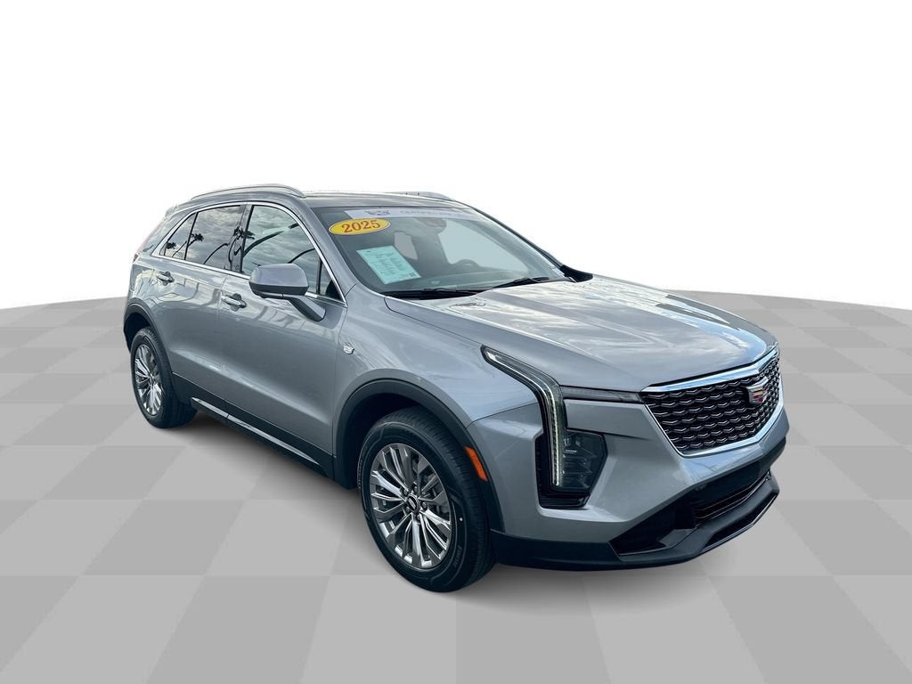 2025 Cadillac XT4 Premium Luxury