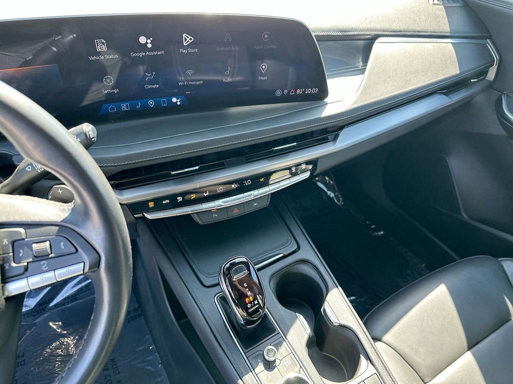 2024 Cadillac XT4 Premium Luxury