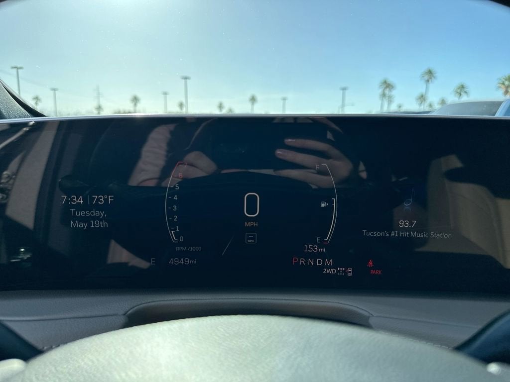 2024 Cadillac XT4 Premium Luxury