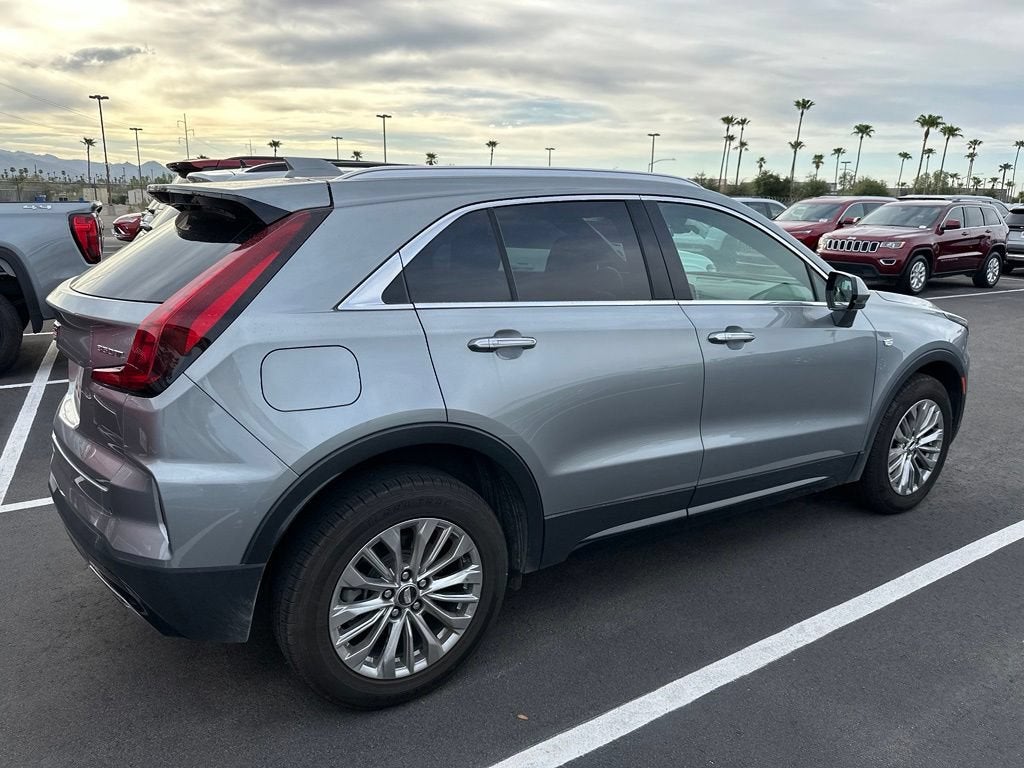 2024 Cadillac XT4 Premium Luxury