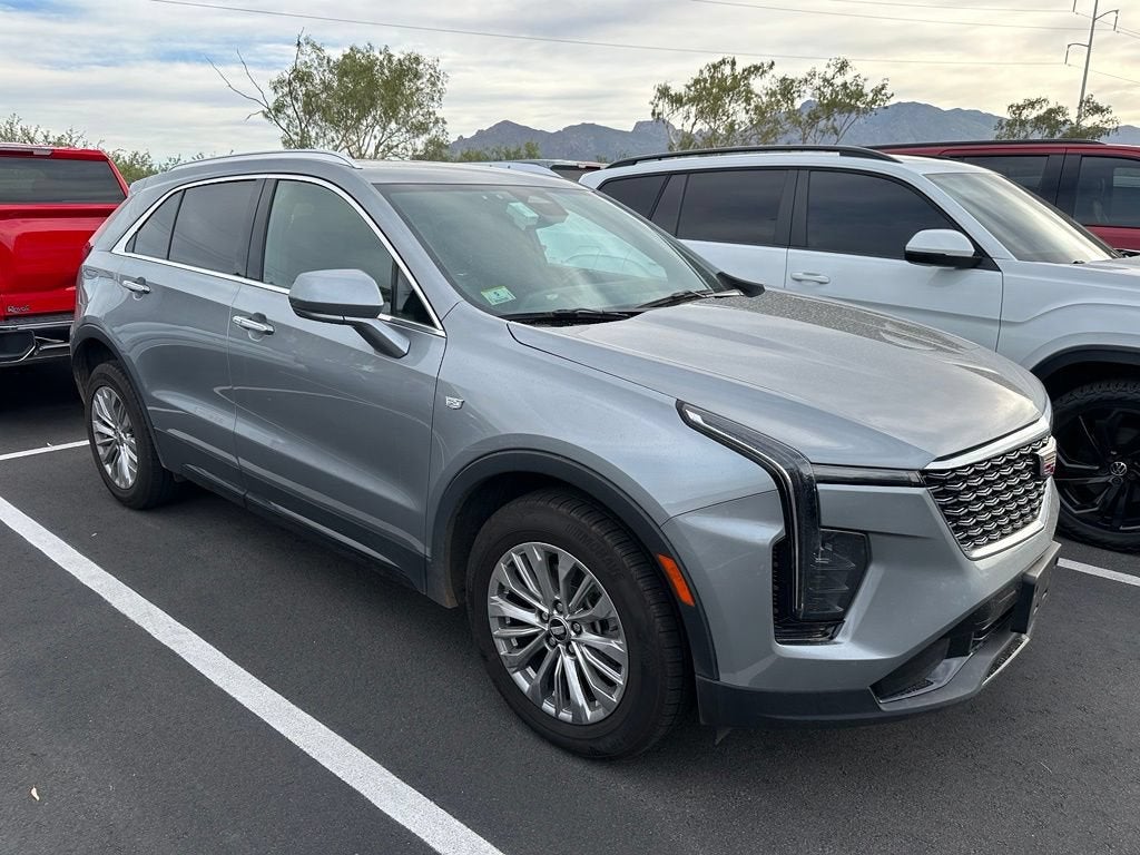 2024 Cadillac XT4 Premium Luxury