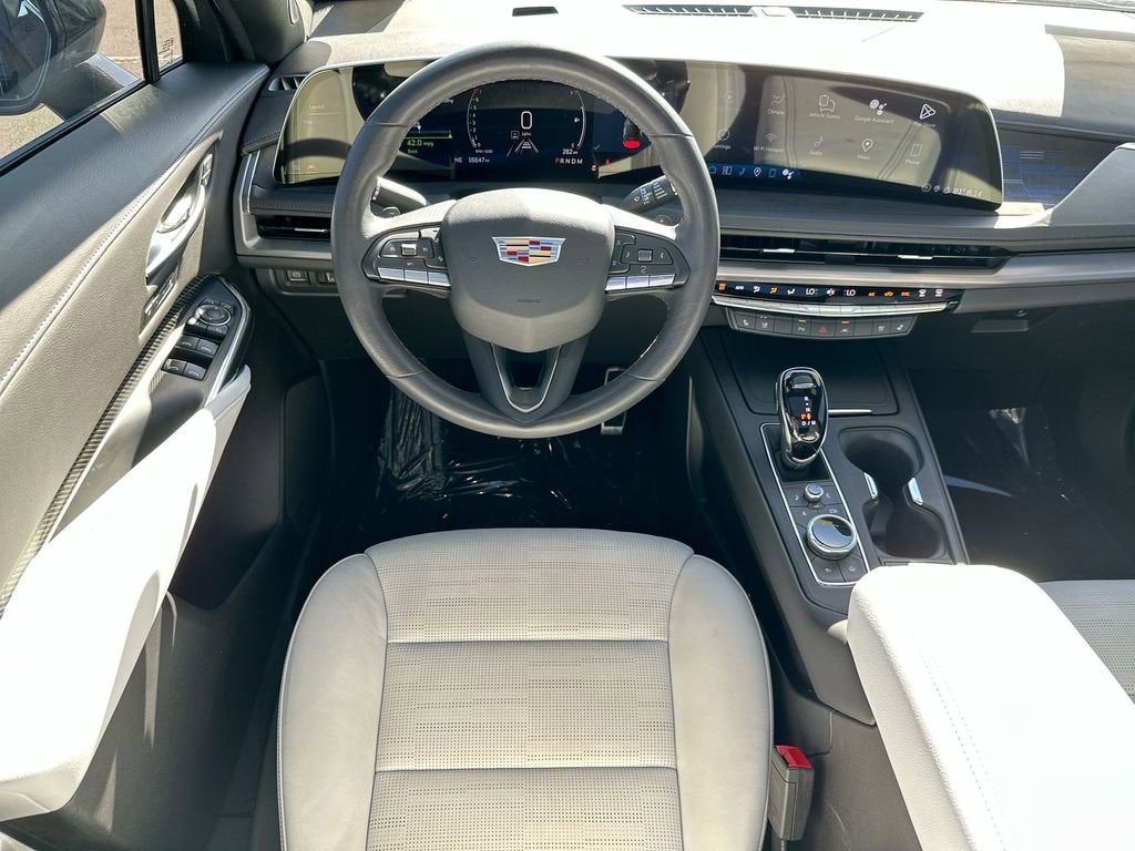 2024 Cadillac XT4 Sport