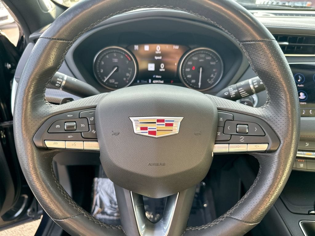 2023 Cadillac XT4 AWD Sport