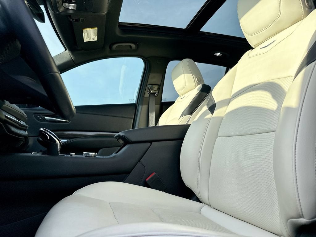 2023 Cadillac XT4 AWD Sport