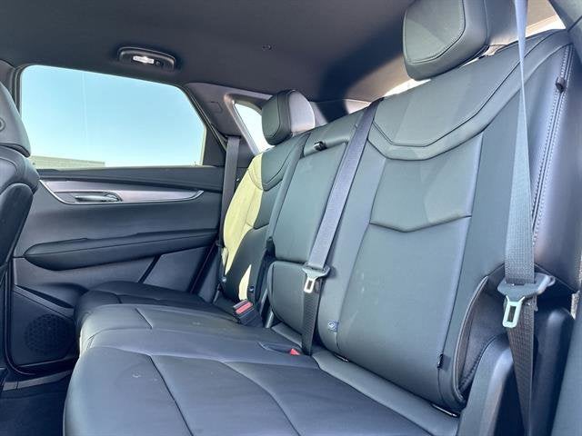 2025 Cadillac XT5 Luxury